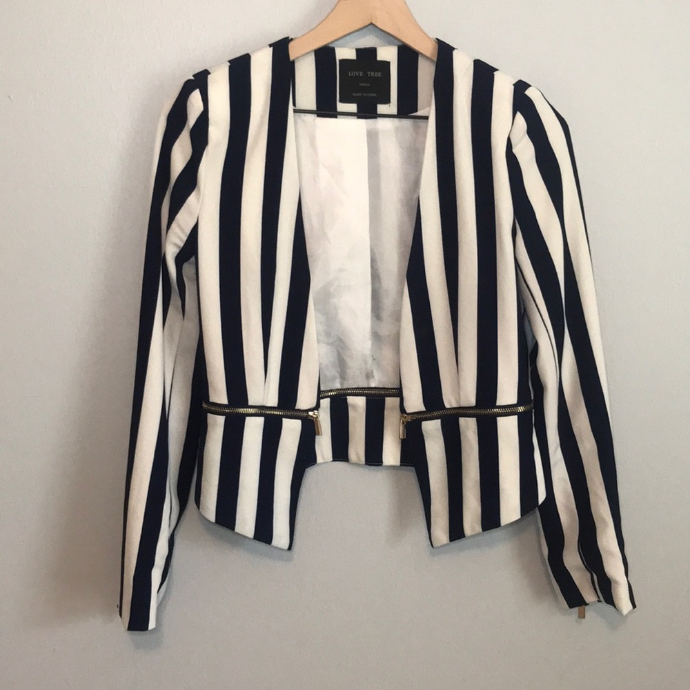 ✨ Blazer